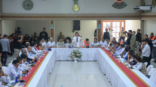 Presidente se reunió con autoridades de Lambayeque para atender necesidades de la población ante lluvias intensas