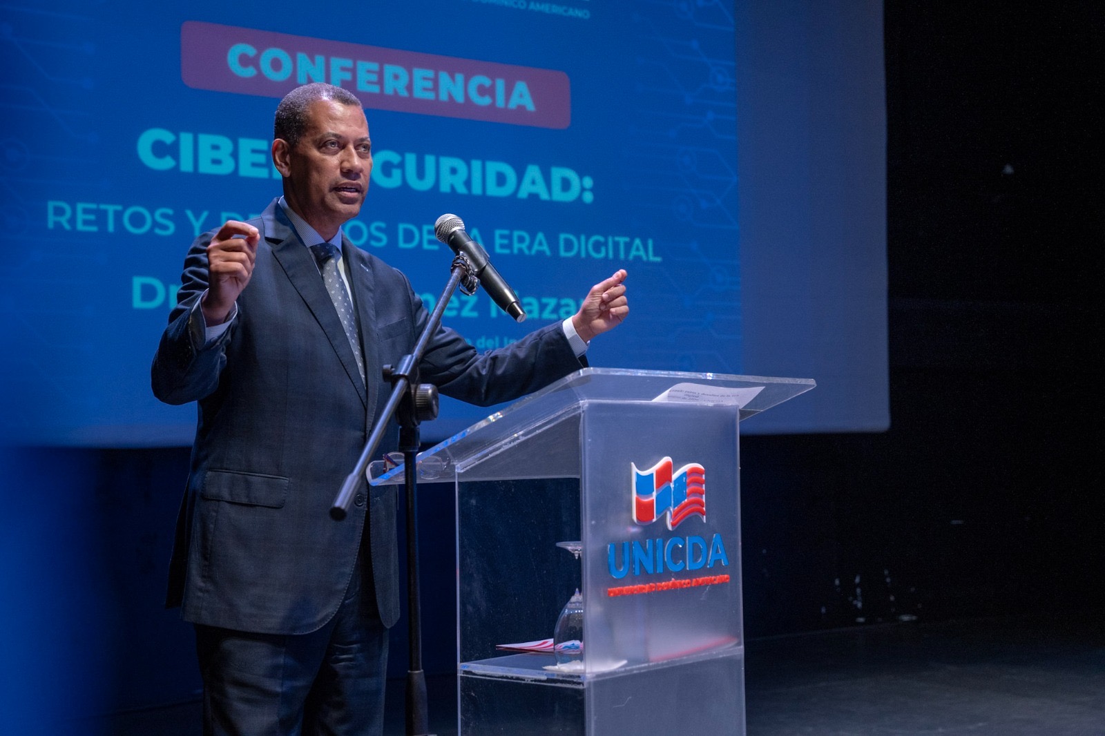 Presidente del Indotel exhorta a priorizar la formación digital y la ciberseguridad