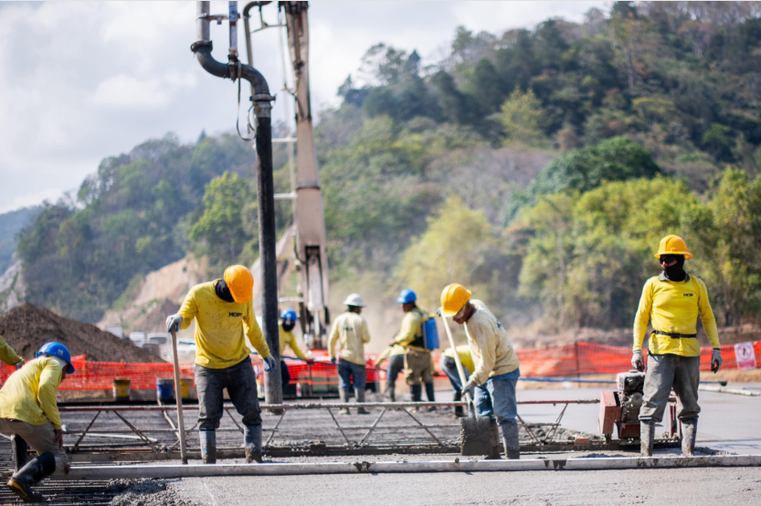 Préstamo financiará obras viales en puntos estratégicos del AMSS para reducir tiempos de traslado