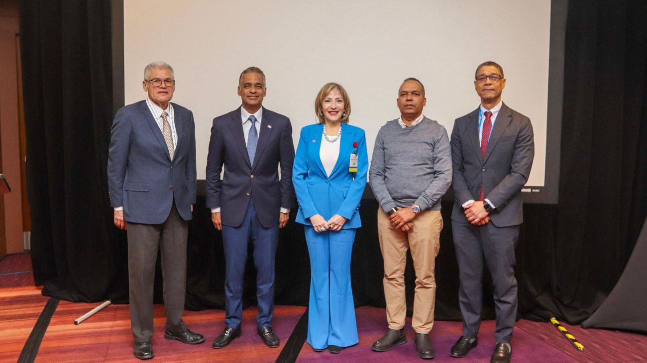 República Dominicana presenta avances en modernización minera y tierras raras ante inversionistas globales en PDAC 2026