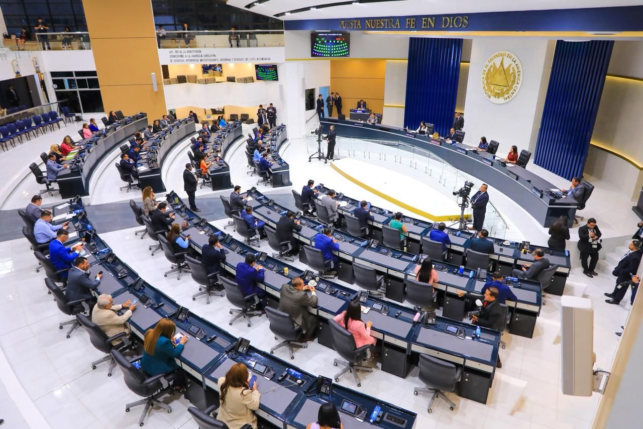 La Fiscalía General recibe recursos para crear un instituto de educación superior