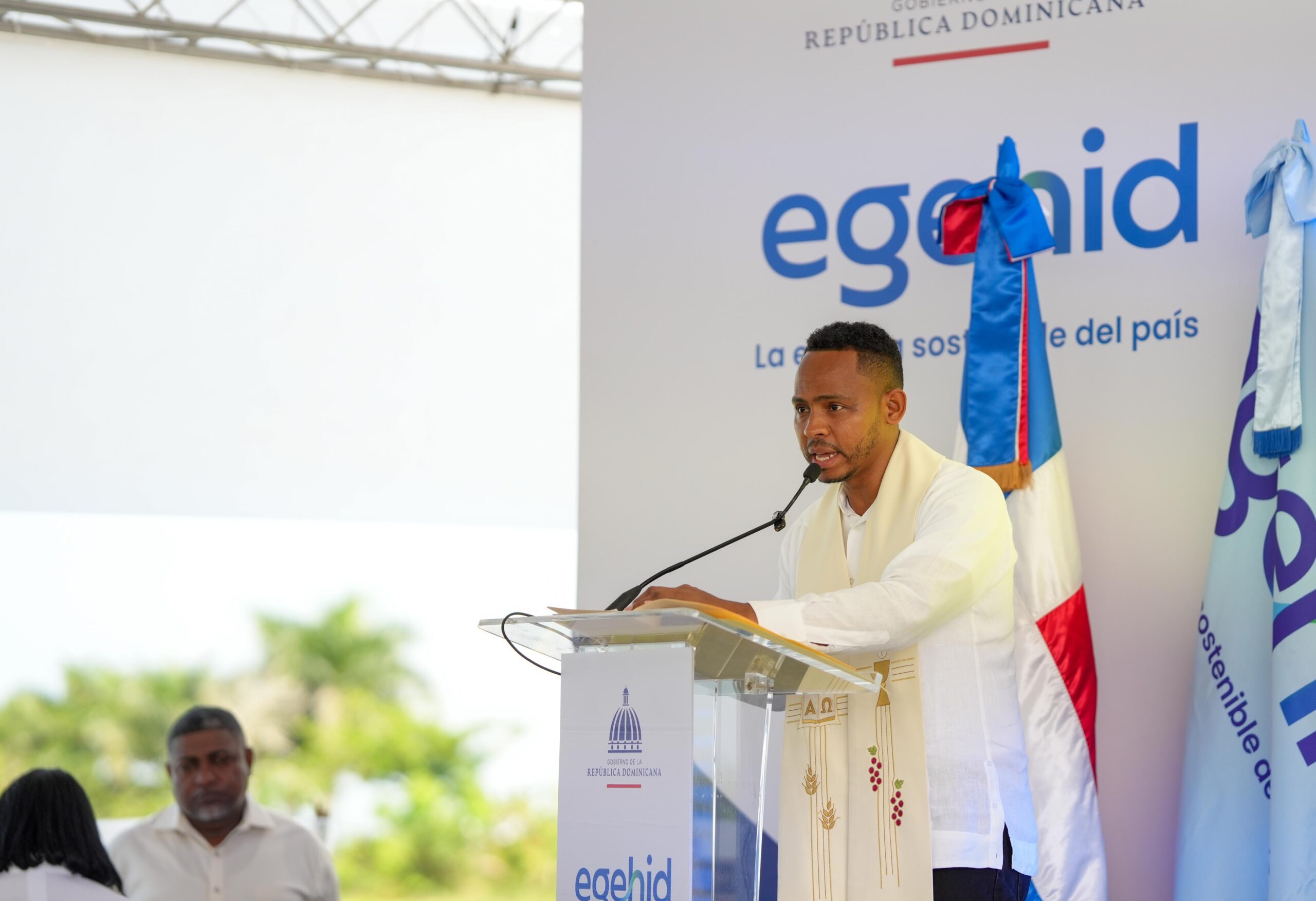 Párroco Luis María Ramón destaca liderazgo firme del presidente de la República Dominicana en tiempos de crisis