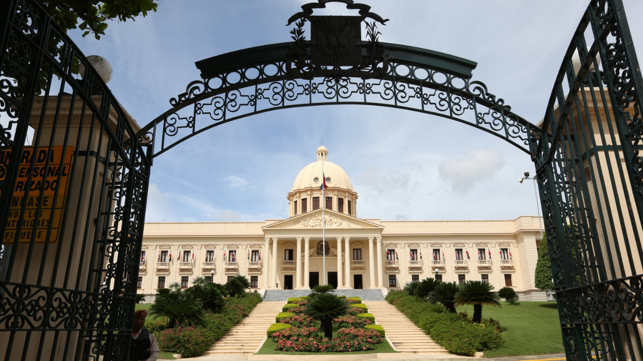 El presidente de la República dominicana crea Comisión para la Coordinación y Dirección del Plan San Juan y designa su director ejecutivo
