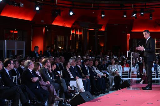 El presidente de la República español aseguró a inversores internacionales que España es un refugio seguro en medio del desorden global.