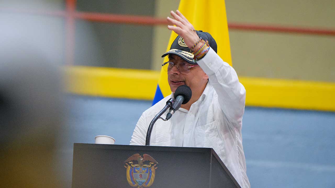 Petro solicita la reapertura de la Universidad Tecnológica del Chocó