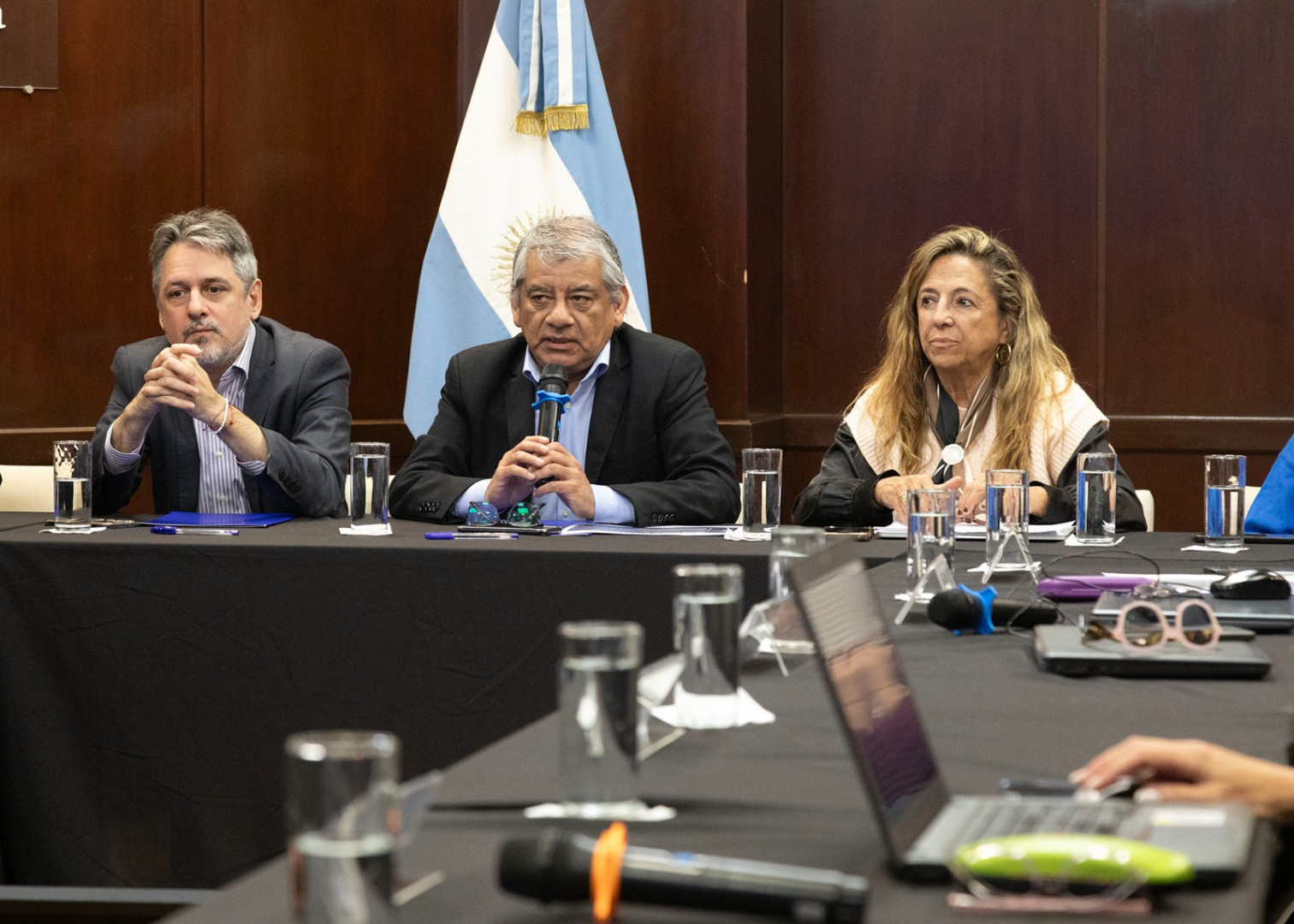 Ministerio de Salud de Argentina designa nuevas autoridades al frente de la Comisión Nacional de Control de la Resistencia Antimicrobiana
