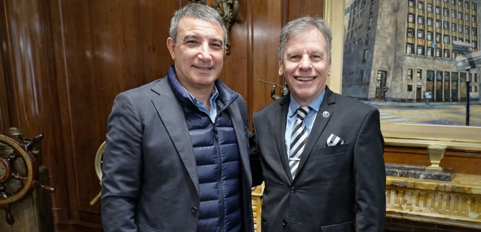 SIGEN y Aerolíneas Argentinas avanzan en agenda común para fortalecer control y gestión