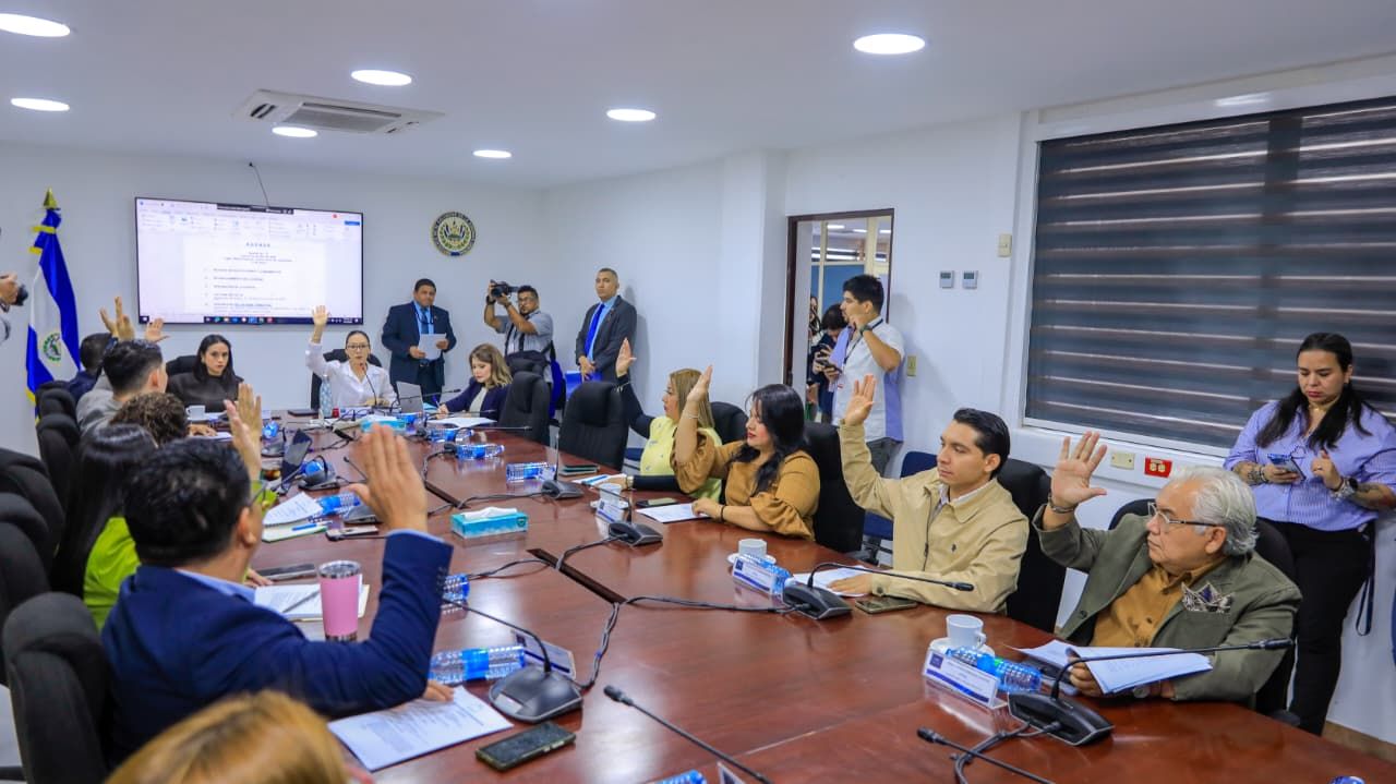El Salvador: Reforma a la ley de lactancia permitiría regular controles sanitarios a sustitutos de leche materna