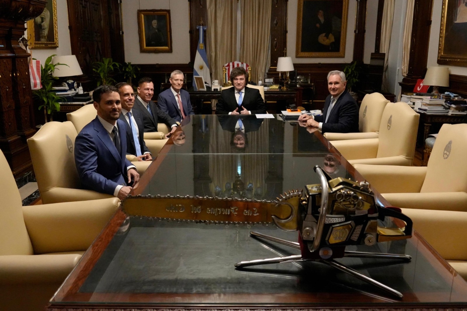 Presidente de Argentina recibió al empresario Peter Thiel