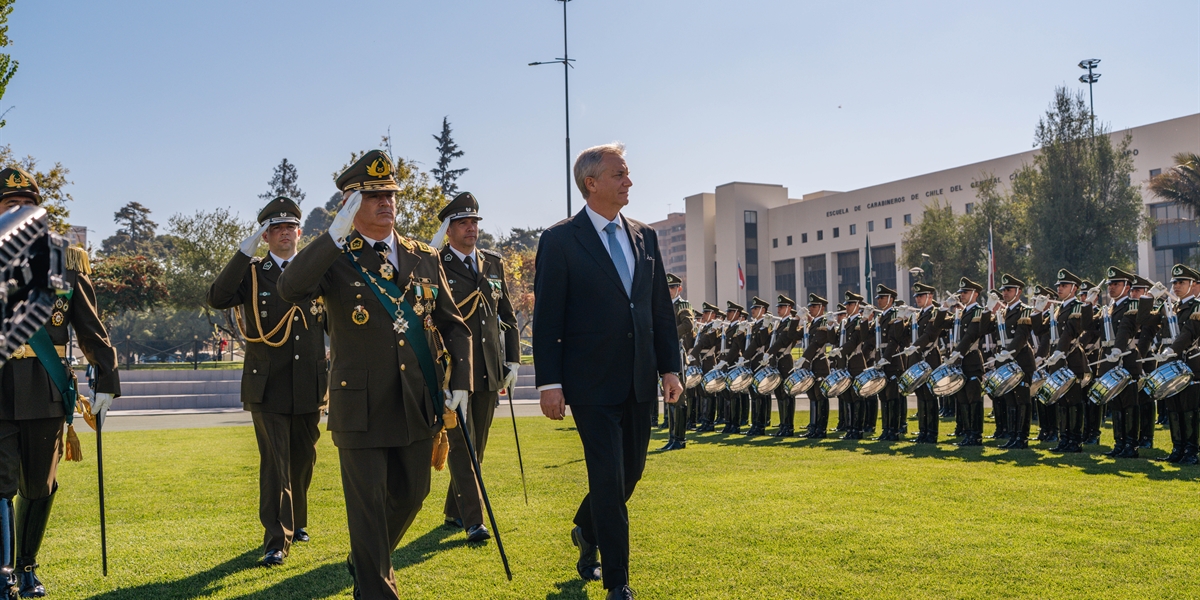 El presidente de la República chileno asistió a la ceremonia por el 99 aniversario de Carabineros