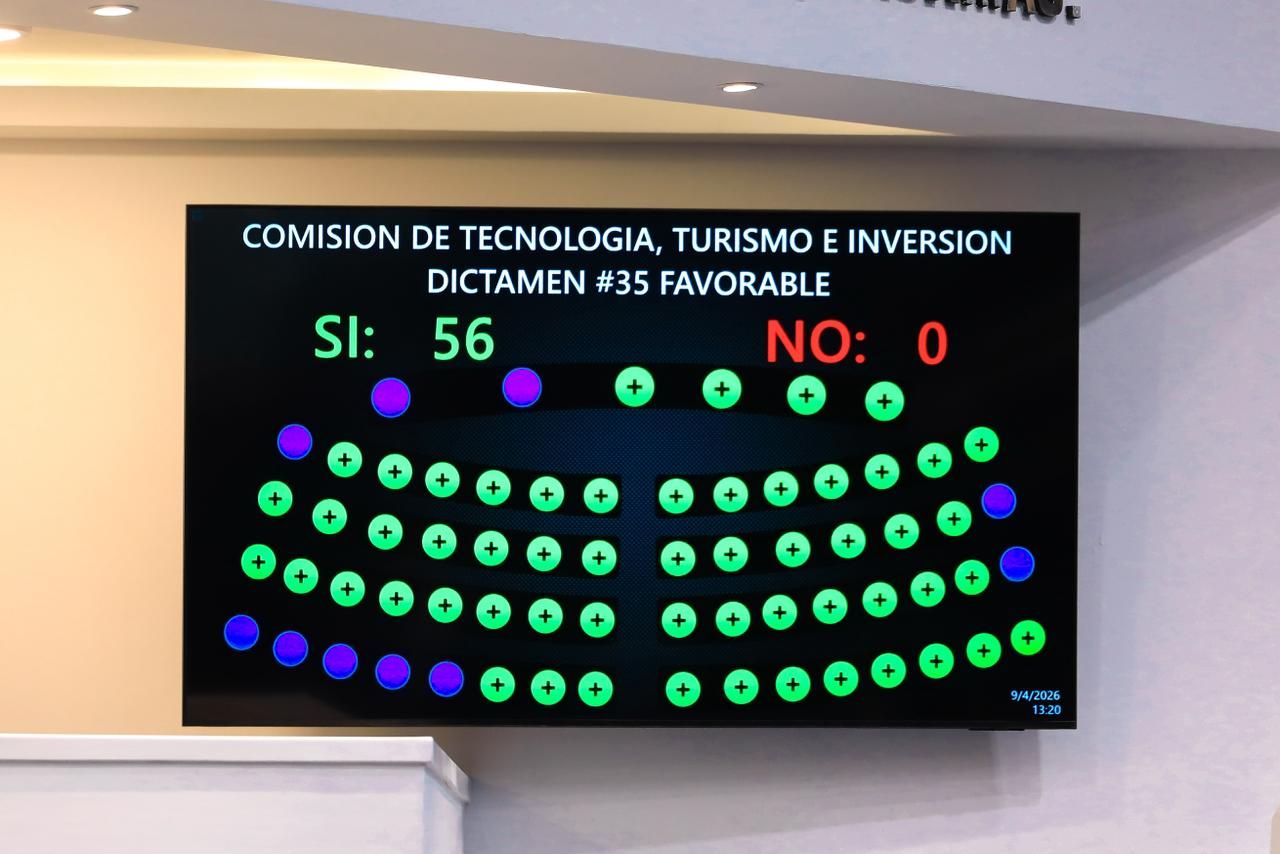 Aprobadas reformas para reducir precios de la factura eléctrica a través de energías renovables