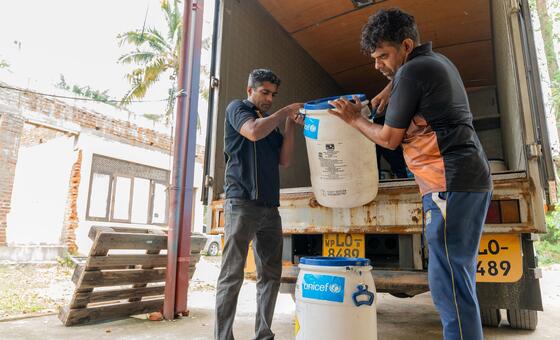 Crisis en el estrecho de Ormuz agrava la hambruna en Asia y amenaza con escasez de minerales estratégicos