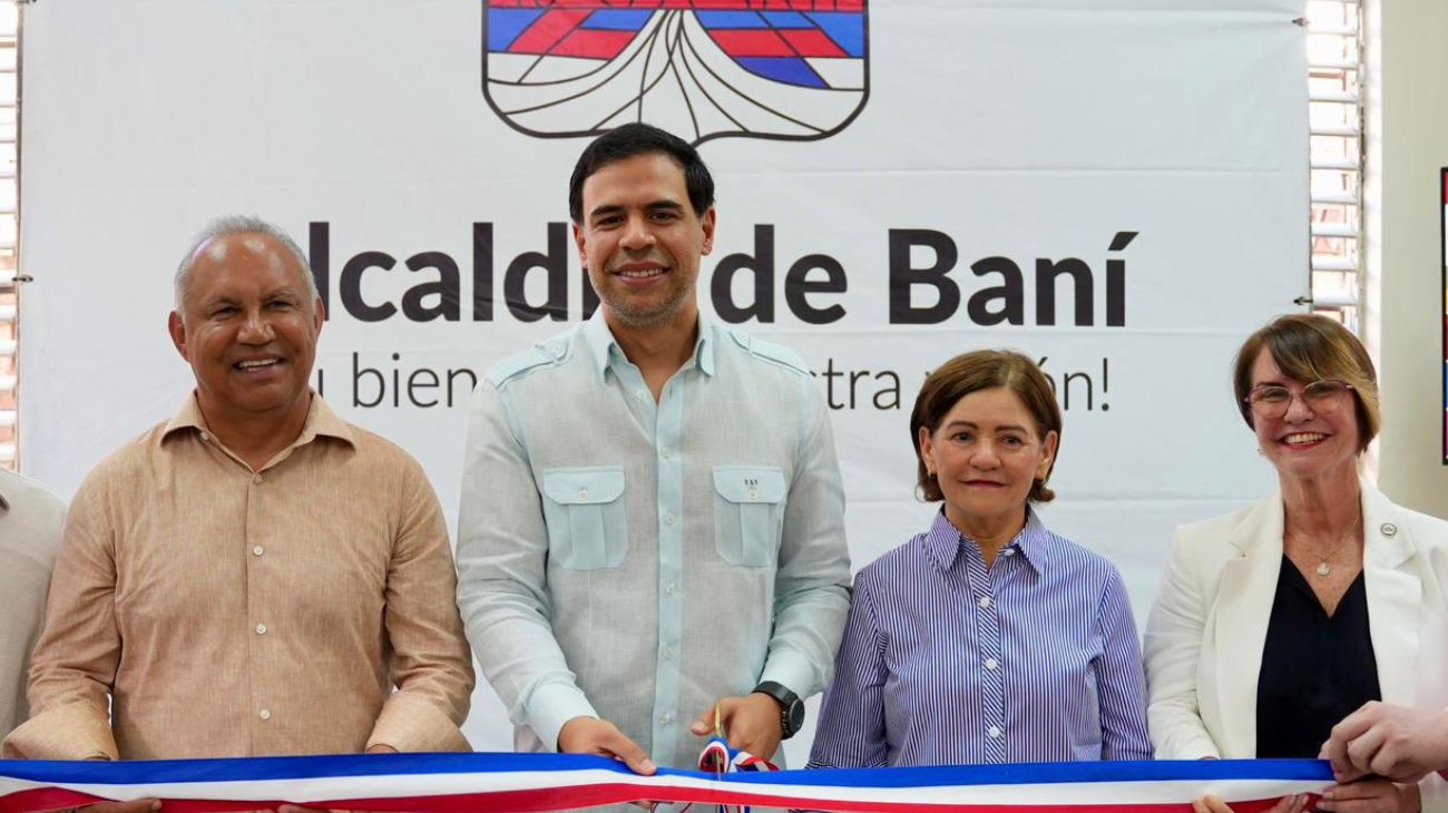 Ministerio de Cultura inaugura Escuela de Bellas Artes de Baní para ampliar el acceso a la formación artística