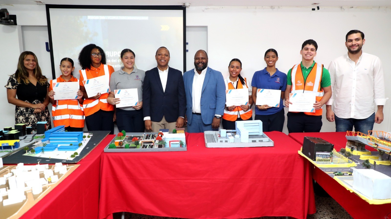 Intrant certifica jóvenes como Guardianes del Tránsito y fortalece la cultura de seguridad vial en República Dominicana