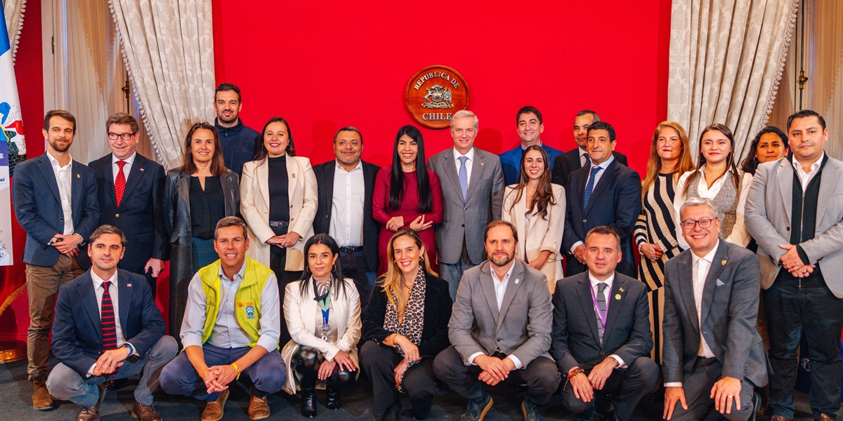 José Antonio Kast participa en el lanzamiento de la Coalición de Ciudades por la Inteligencia Artificial para fortalecer la innovación municipal