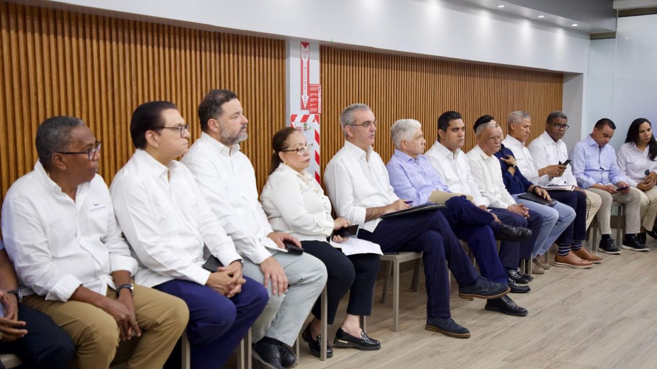 Avanza en un 85 % el alcantarillado sanitario y la planta de tratamiento de Licey al Medio, República Dominicana