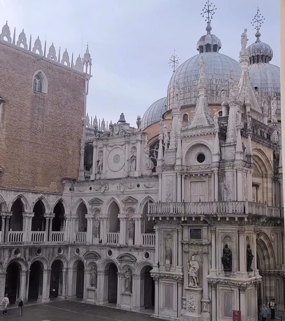 Cifelli cerró la agenda oficial en la Bienal de Venecia