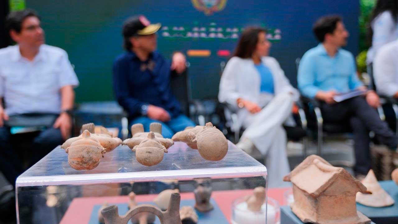 Colombia: Presidente de la República colombiano afirmó que estos pueblos prehispánicos dejaron su arte para decir que somos legítimos en la tierra americana.