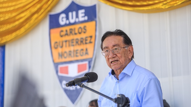 Presidente Balcázar afirma que se invertirá en educación para elevar el nivel académico de los estudiantes