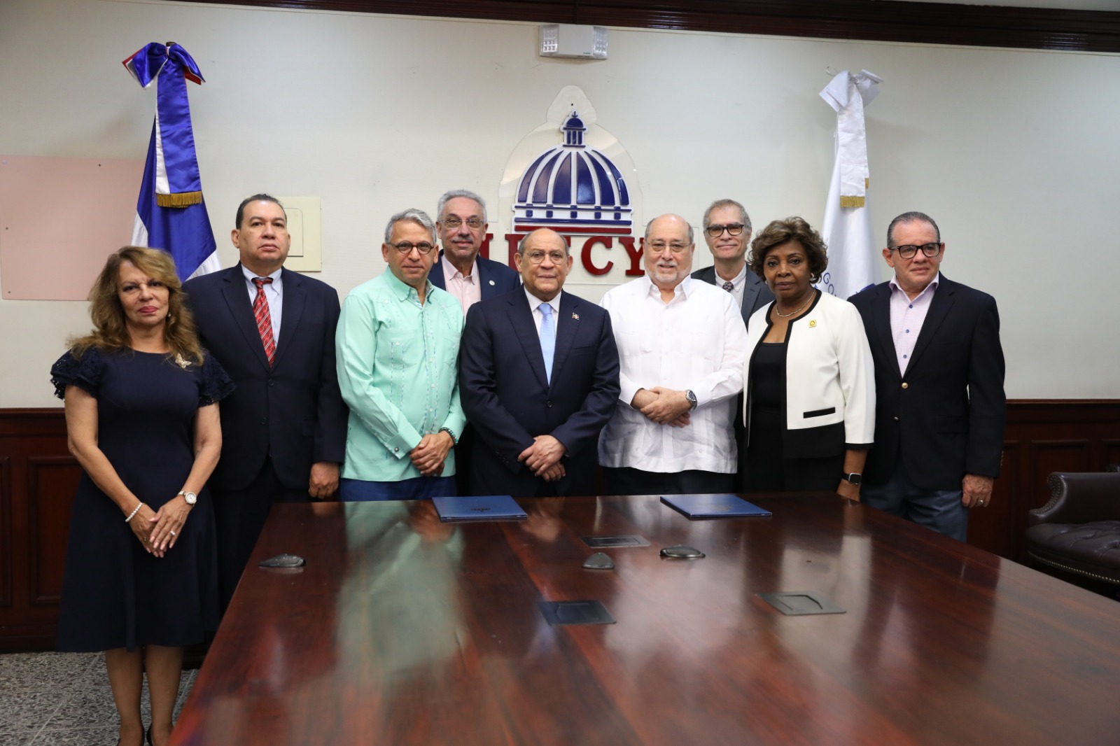 Mescyt renueva acuerdo con CAAM-HP para fortalecer la acreditación internacional de escuelas de medicina