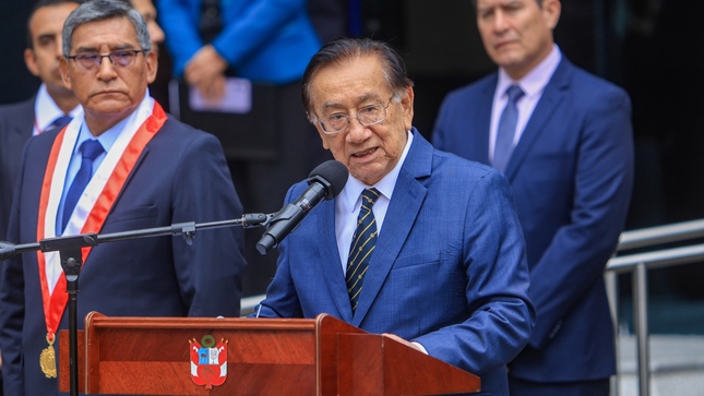 Balcázar destaca la importancia del Fuero Militar Policial en la vida democrática del país