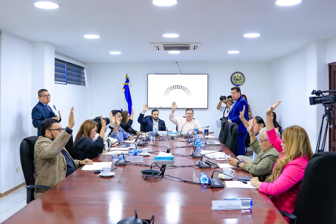 Presidente de la República salvadoreña propone modificación a préstamo con BID para fortalecer funcionamiento de las aduanas