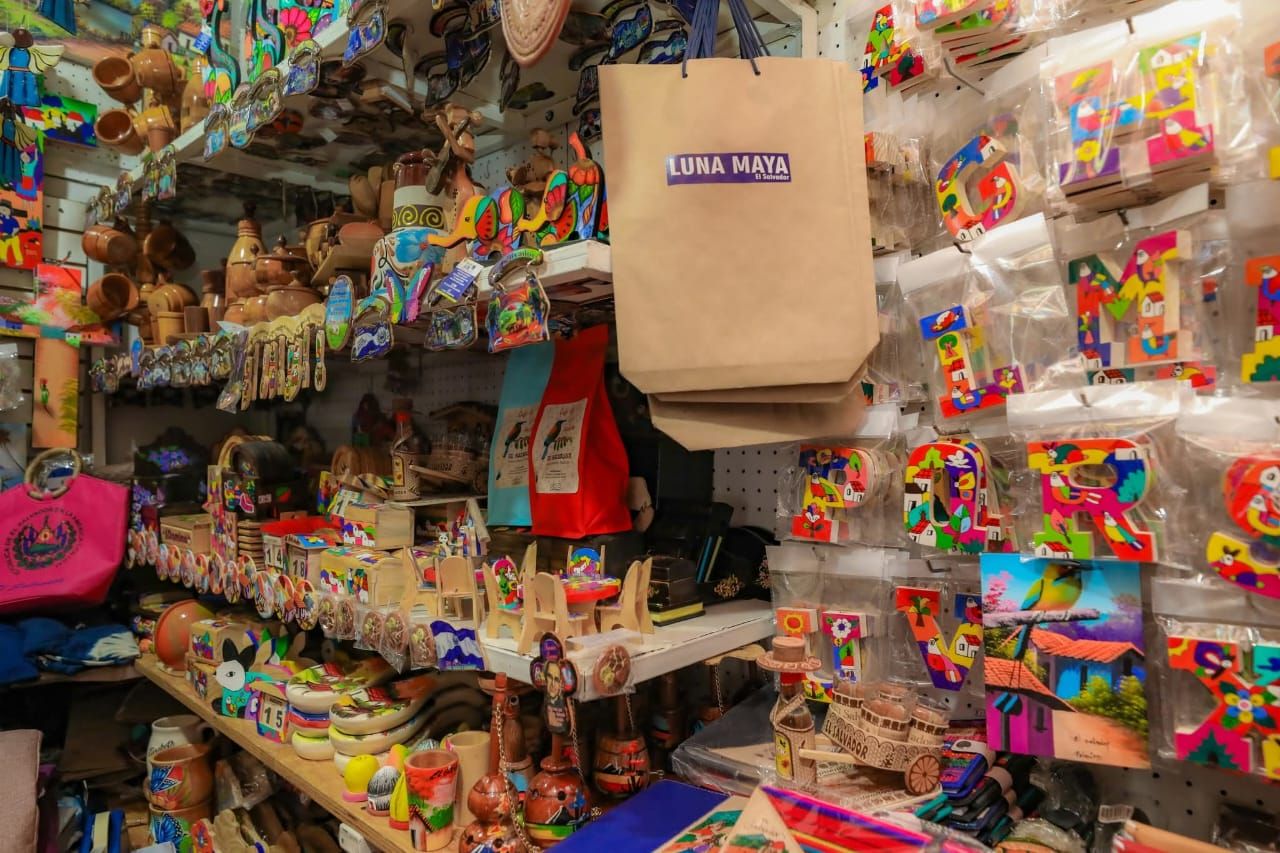 Aprueban otorgar garantía soberana del Estado a BANDESAL para préstamo destinado a MIPYMES