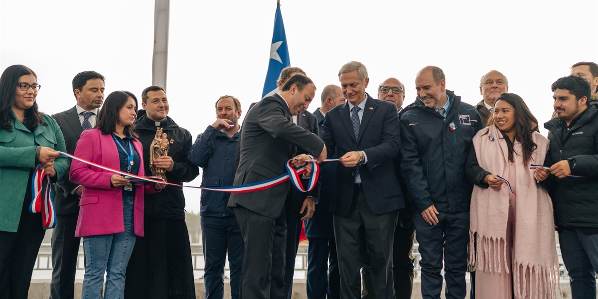 José Antonio Kast inaugura mejoramiento del borde costero de Caleta La Barra en Toltén, Chile