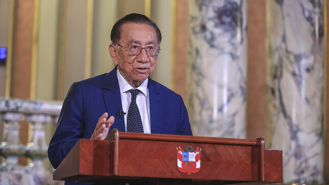 Balcázar anuncia visita del papa León XIV al Perú en la primera quincena de noviembre