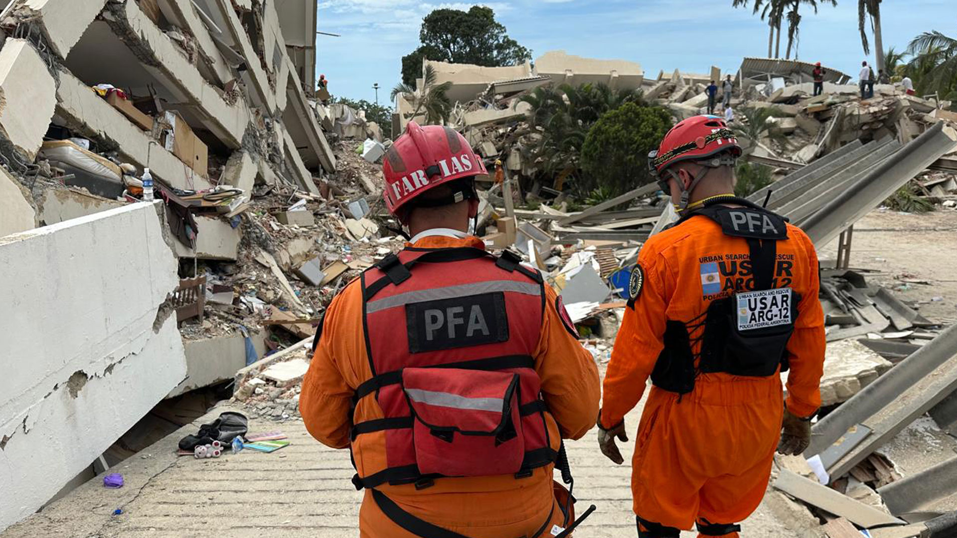 La Agencia Federal de Emergencias coordinó el despliegue de brigadas