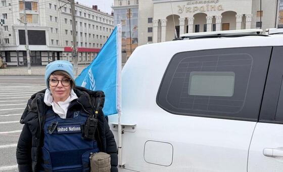 Trabajadores humanitarios enfrentan misiles y drones en Ucrania