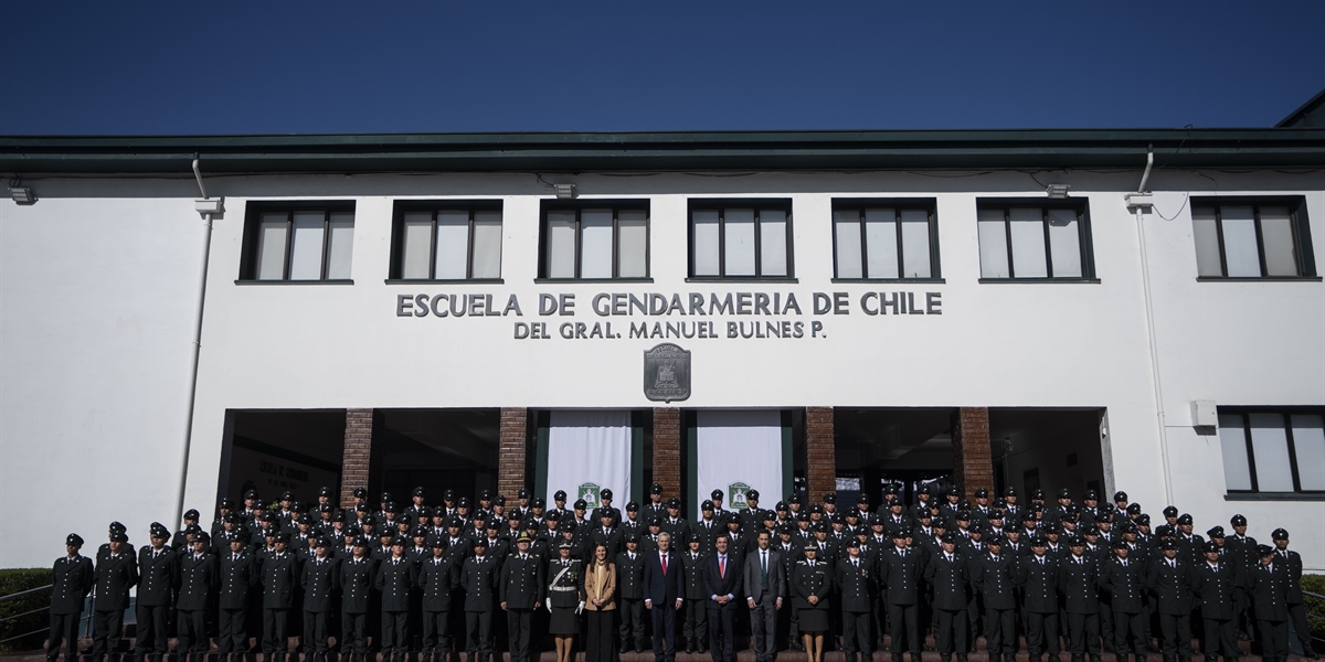 José Antonio Kast encabeza la ceremonia de egreso de gendarmes alumnos promoción 2025-2026 José Antonio Kast encabeza la ceremonia de egreso de gendarmes alumnos promoción 2025-2026