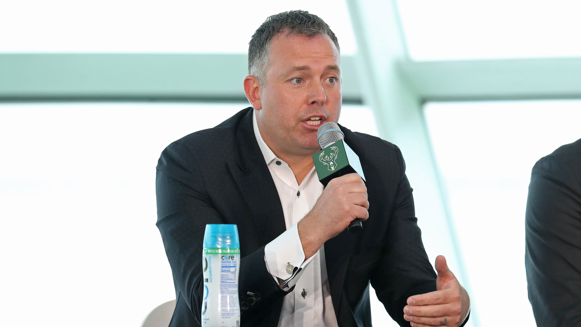 Gerente general de Milwaukee Bucks, Jon Horst, describe abiertamente los desafíos de la era pos-Giannis