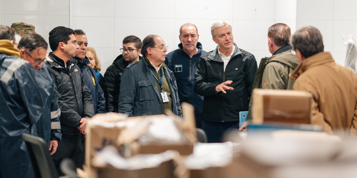 Presidente de Chile Kast inspecciona daños en Hospital de Ovalle, Chile, y coordina respuesta por sistema frontal en la Región de Coquimbo, Chile Presidente de Chile Kast inspecciona daños en Hospital de Ovalle, Chile, y coordina respuesta por sistema frontal en la Región de Coquimbo, Chile