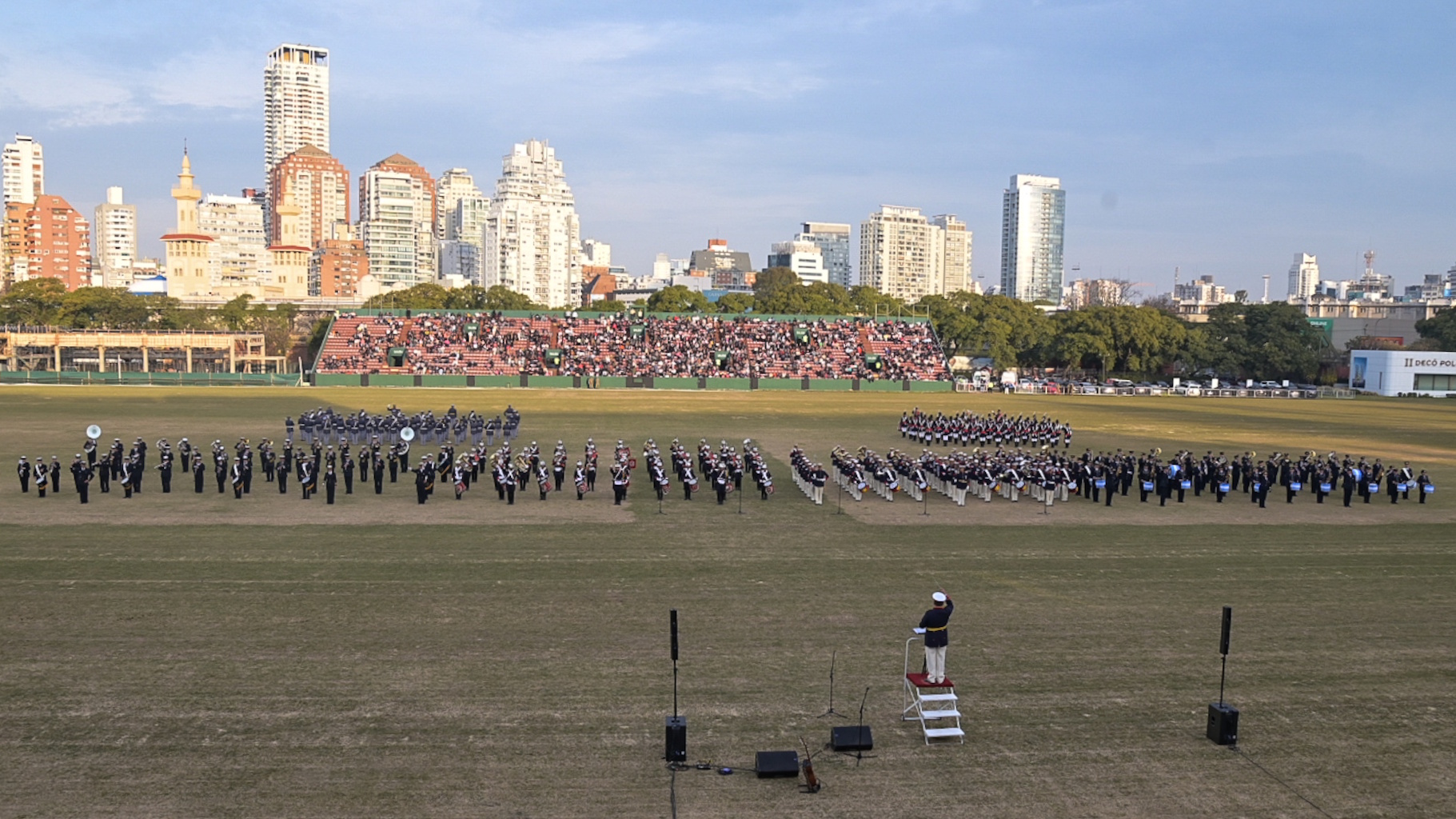 Cerca de 10 mil personas disfrutaron del encuentro de bandas de música