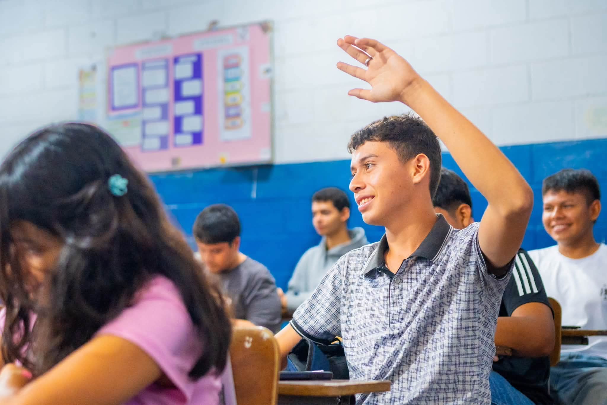 Ampliarían oportunidades de acceso a la educación para jóvenes en situación de vulnerabilidad