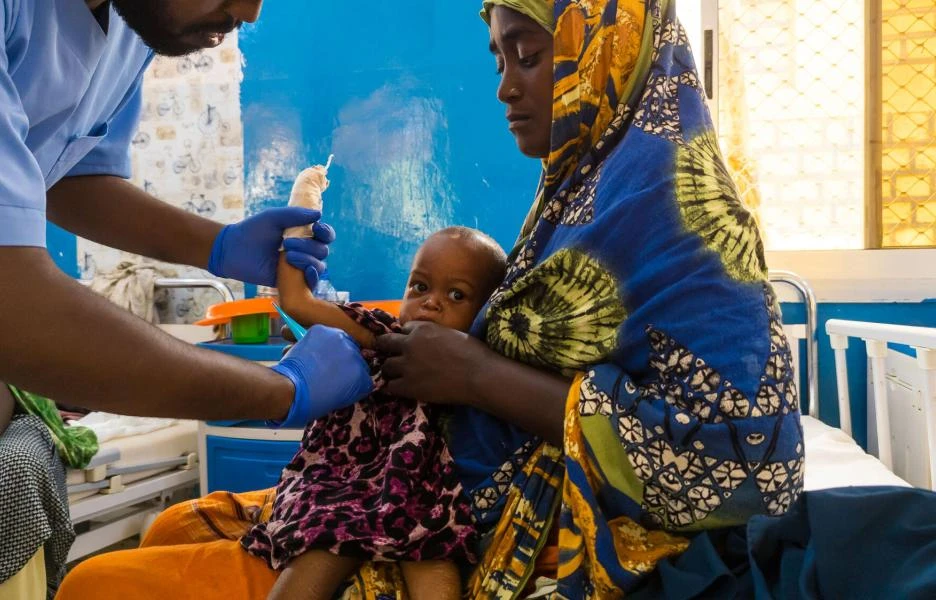 Un viaje de 30 km para tratar la desnutrición en Somalia