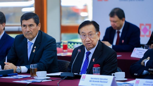 Presidente Balcázar de Perú afirma que las economías inclusivas garantizan instituciones democráticas sólidas