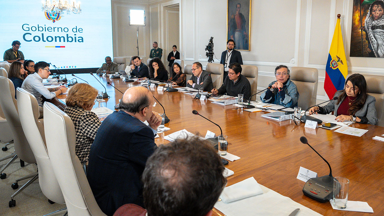 Petro de Colombia anuncia nuevas demandas por presunto fraude electoral y dice que la injerencia extranjera es causal de nulidad