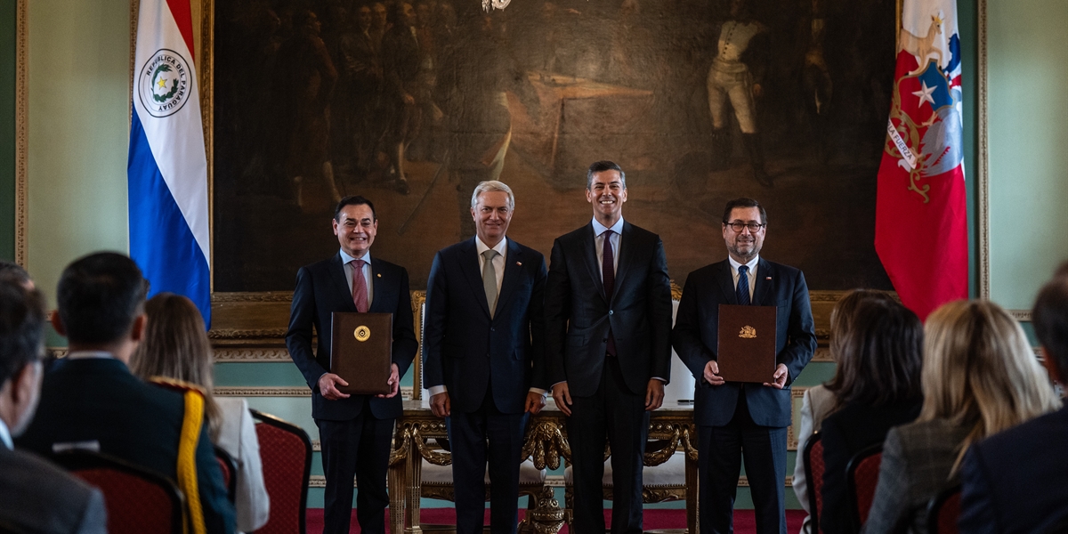 Presidentes Kast y Peña suscriben acuerdos bilaterales entre Chile y Paraguay sobre economía y crímenes transnacionales