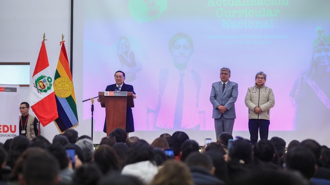 Presidente Balcázar llama a apostar por el diálogo y la integración de los peruanos