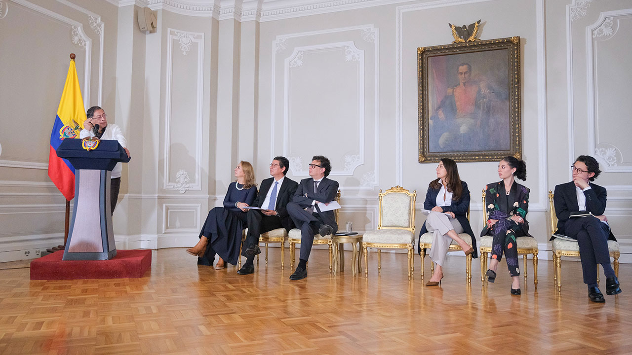 El Estado reconocerá su responsabilidad internacional y pedirá perdón a Hollman Morris y su familia por la persecución ilegal del DAS