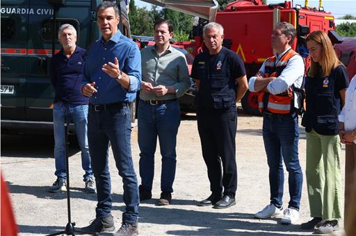 Pedro Sánchez, presidente de España, anuncia que el próximo Consejo de Ministros aprobará la declaración de zonas gravemente afectadas por emergencias de protección civil en las áreas afectadas por los incendios forestales