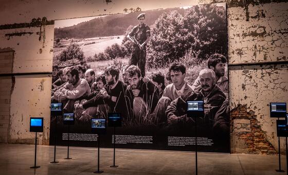 Los supervivientes de Srebrenica alertan de que la negación del genocidio amenaza la memoria de las víctimas