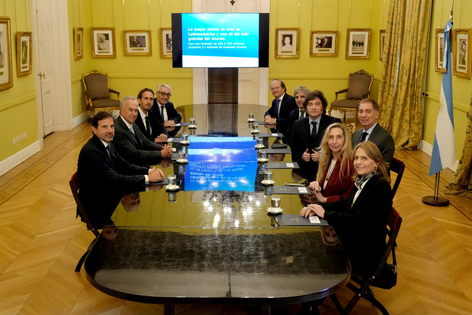 Milei presentó el proyecto de inversión de Pampa Energía