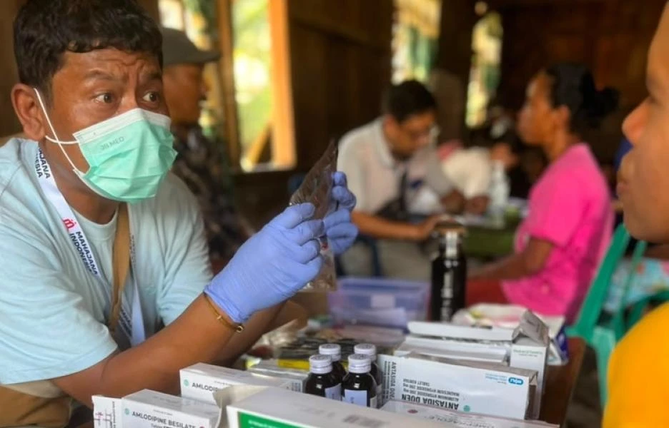 Recuperan el acceso a la atención sanitaria tras el terremoto de Flores, Indonesia
