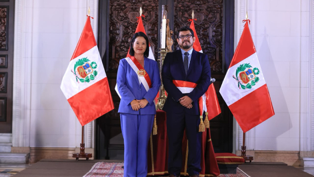 Presidenta de Perú, Keiko Fujimori, tomó juramento al nuevo ministro de Transportes y Comunicaciones, José Angello Tangherlini Casal