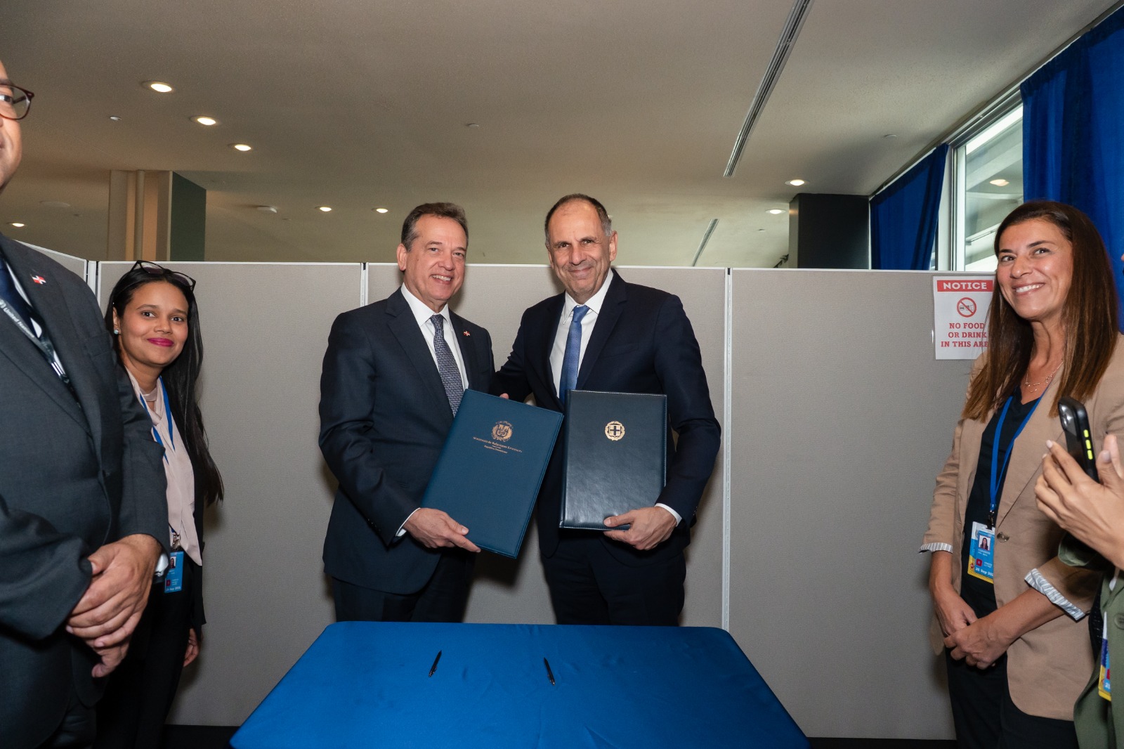 República Dominicana y Grecia acuerdan fortalecer el comercio, las inversiones y las cadenas de suministro