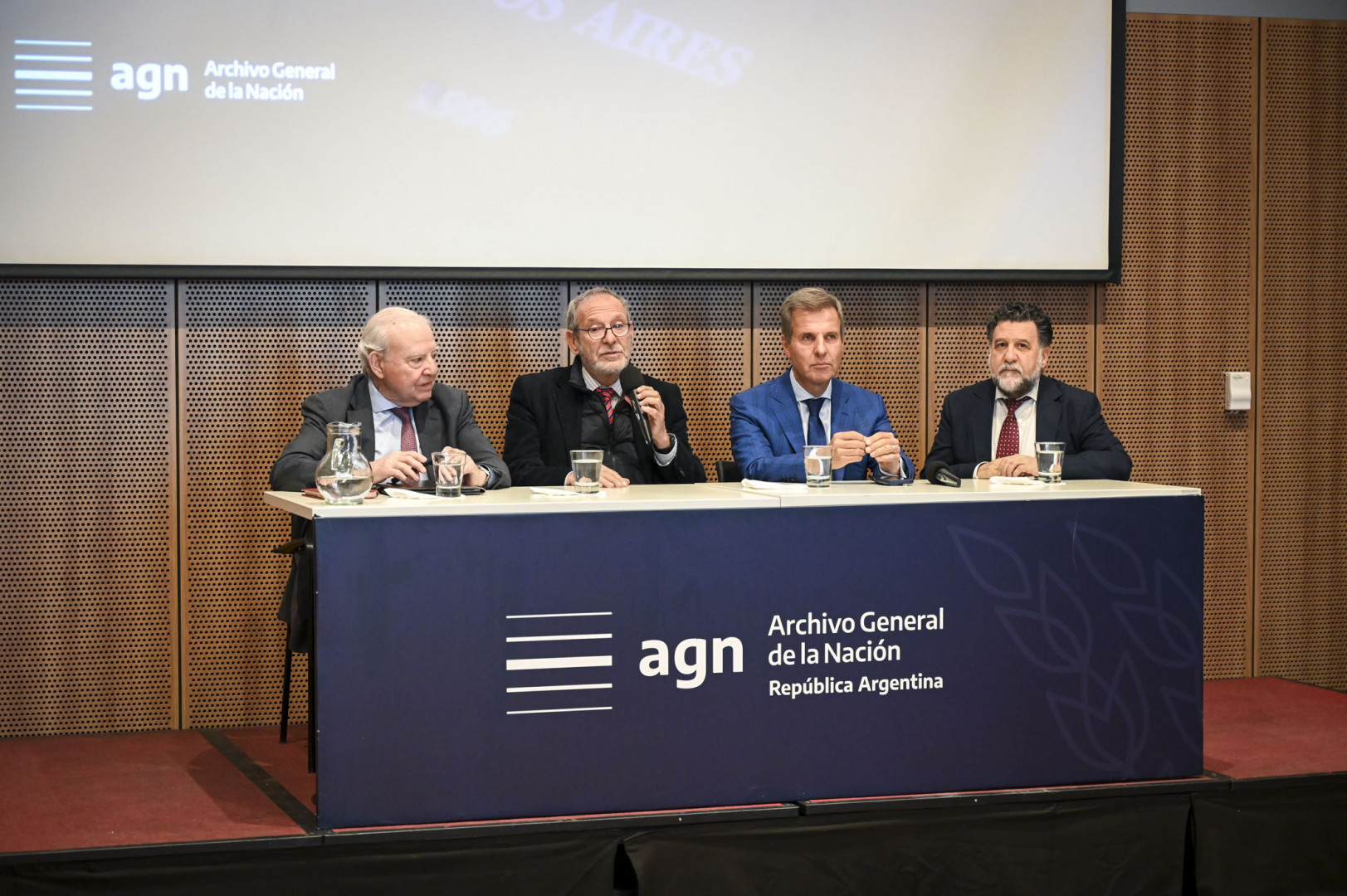 El Archivo General restituirá el archivo a la Ciudad de Buenos Aires, Argentina
