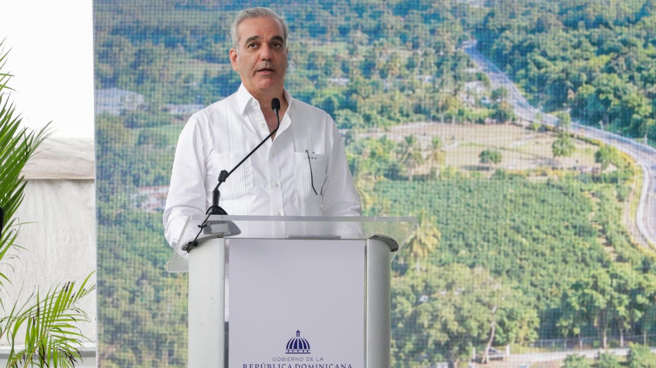Presidente Luis Abinader lanza un reto: “Vamos a comparar 20 años contra 6”, al destacar obras ejecutadas por su Gobierno provincia por provincia